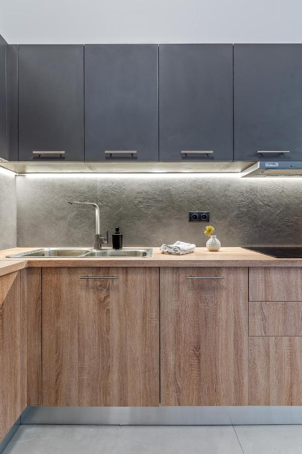 Athena Studio In Gazi Exteriér fotografie